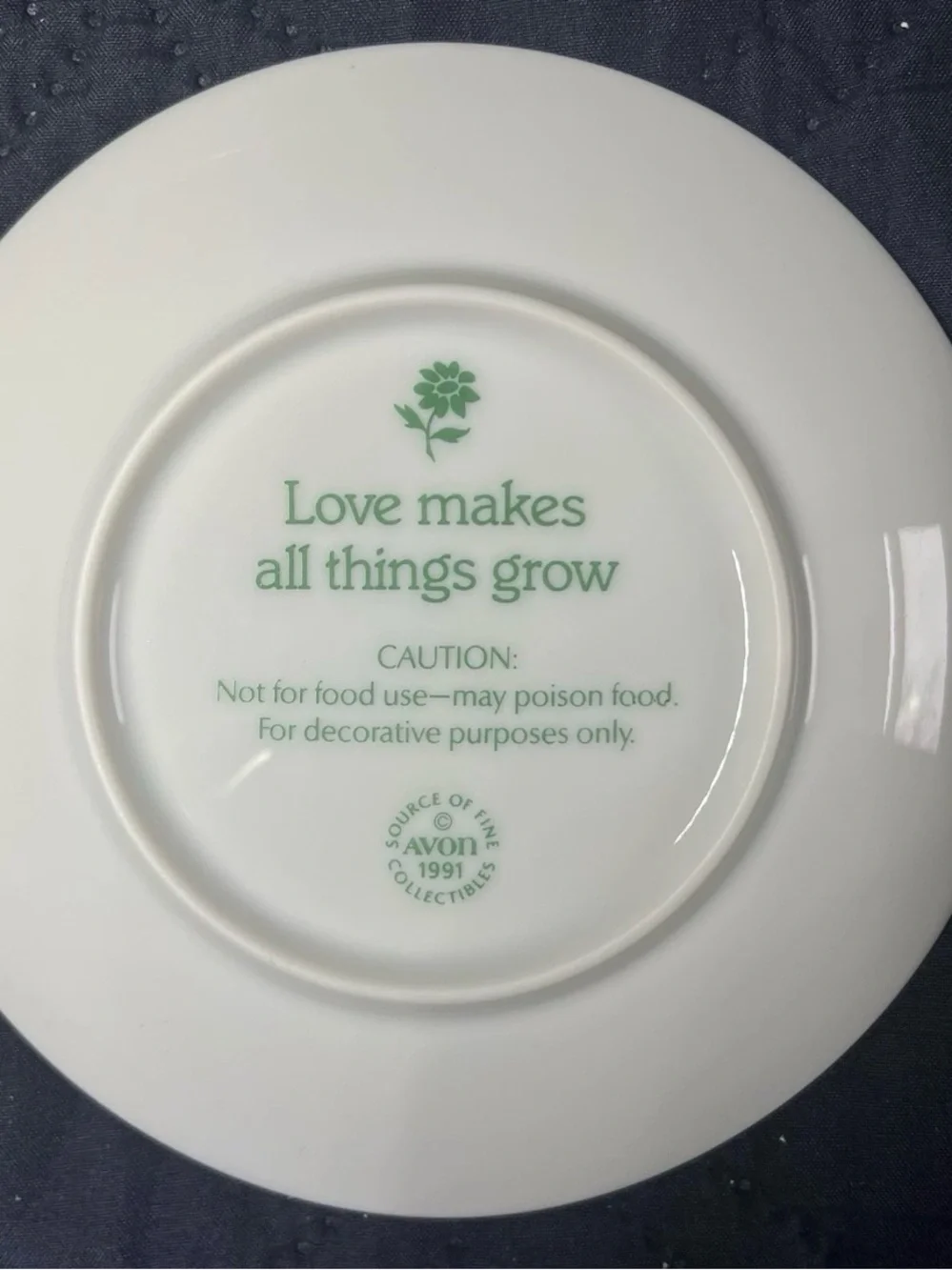 Avon Vintage 1991 Mother's Day Porcelain Plate “Love Makes All Things Grow”